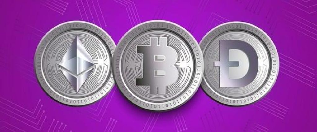 Etherium Bitcoin Dogecoin munten